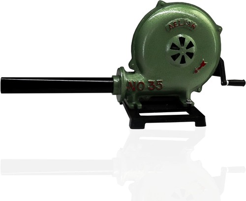 Hand crank forge - hand,